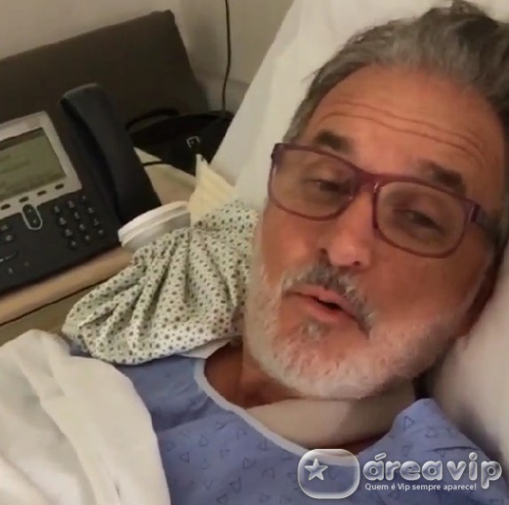 Otávio Mesquita passa por cirurgia