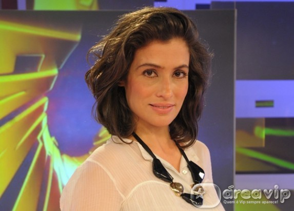 Renata Vasconcellos se casa em segredo no Rio