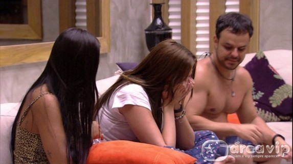 BBB15 - Tamires chora Foto : Reprodução/Big Brother Brasil