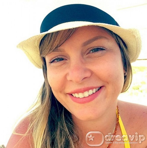 Ex-namorado processa atriz Bárbara Borges