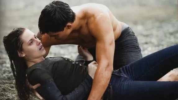 Corujão exibe o filme ‘A Saga Crepúsculo: Lua Nova’