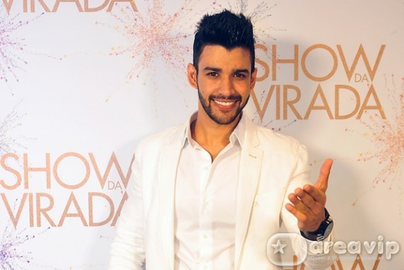 Após cinco dias, Gusttavo Lima tem alta de hospital