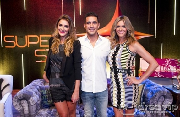 Fernanda Lima e Rafa Brites se estranham nos bastidores de ‘Superstar’