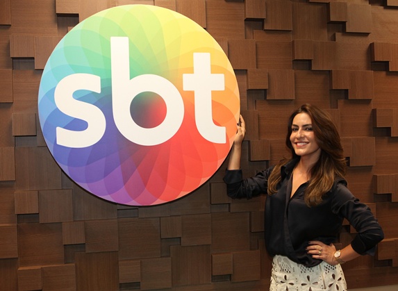 Contrata pelo SBT, Ticiana Villas Boas está na Itália conhecendo novo programa