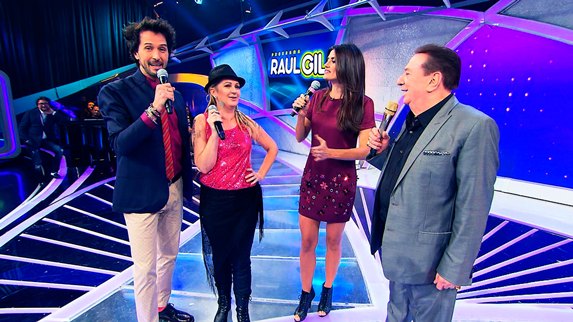 ‘Esquadrão da Moda’ aborda participante de um jeito diferente