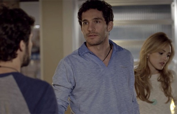 Sete Vidas - Pedro se irrita e Felipe defende Julia Foto: TV Globo