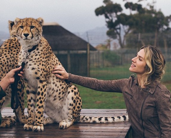 Giovanna Ewbank curte safári de luxo na África do Sul