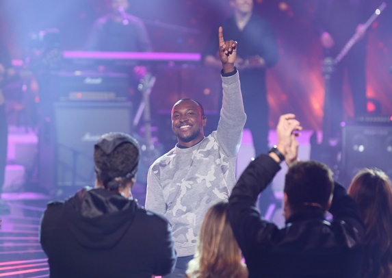 Thiaguinho fecha a última noite do ‘SuperPasse’ no SuperStar