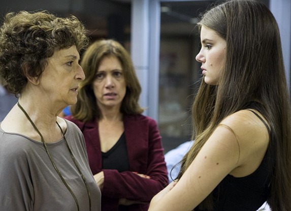 Angel vai parar na delegacia