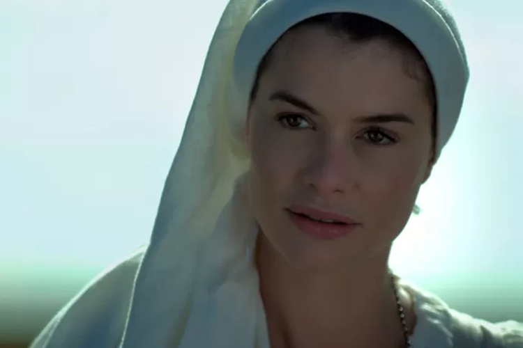 ‘Além do Tempo’ estreia com um ponto a mais que antecessora