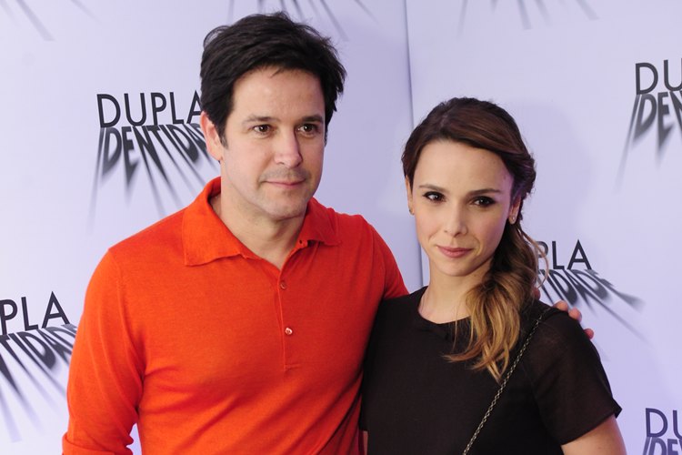 Juntos na vida real, Débora Falabella e Murilo Benício serão um casal em série da Globo