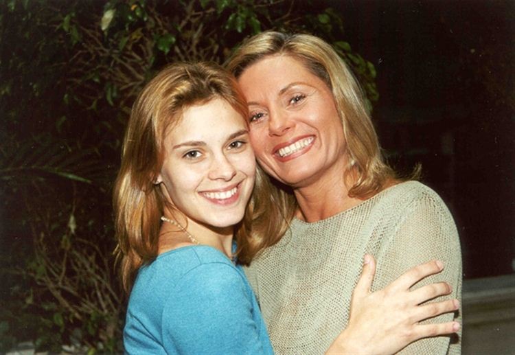 ‘Laços de Família’ voltará ao ar no Viva