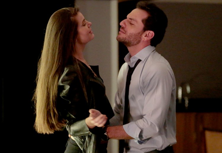 Verdades Secretas - Angel e Alex Reprodução/TV Globo