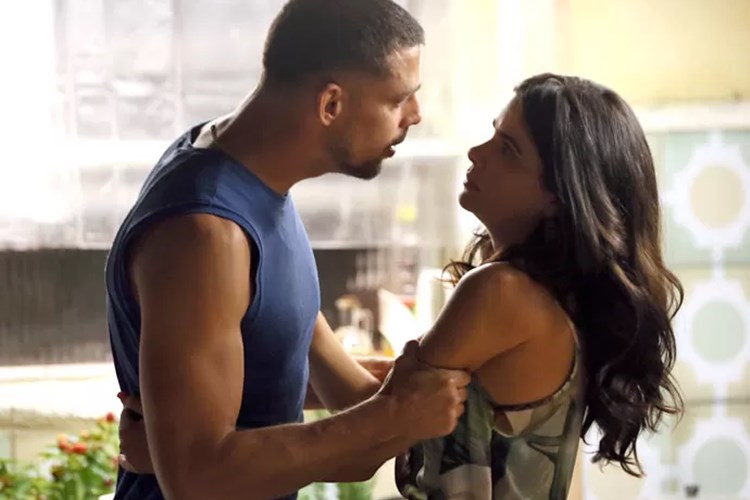 Juliano explode com Tóia por culpa de Romero