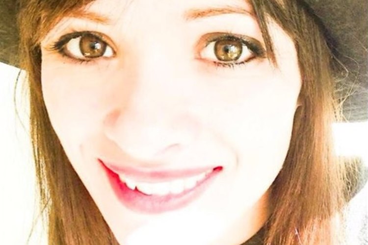 Morre namorada do ator Jim Carrey