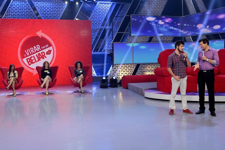 Celso Portiolli estreia quadro no Sabadão Lourival Ribeiro / SBT