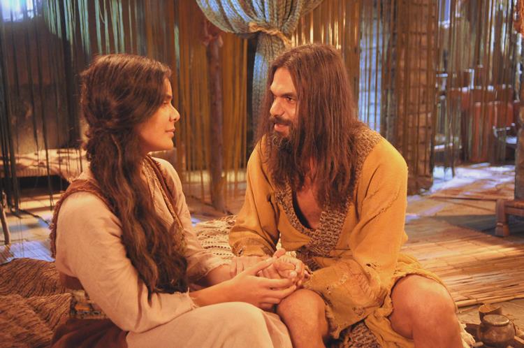 Os Dez Mandamentos - Abigail recebe um milagre Munir Chatack/Record