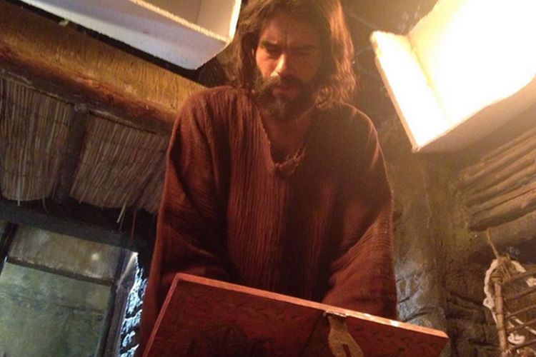 ‘Os Dez Mandamentos’ garante o primeiro lugar contra novela da Globo