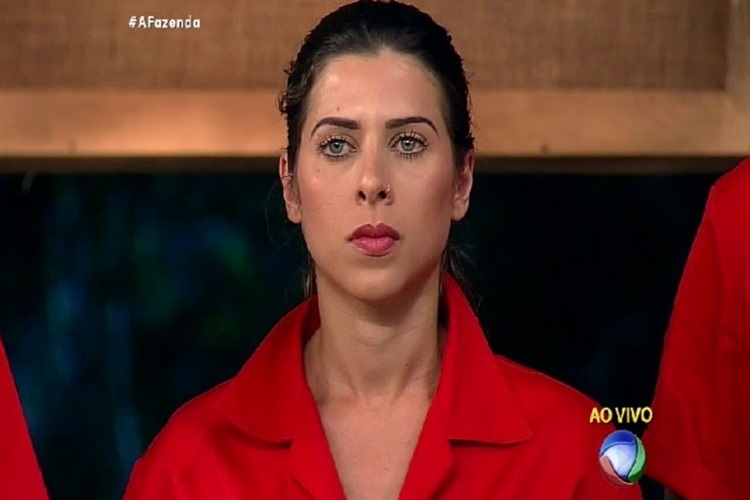 A Fazenda 8 - Ana Paula Reprodução/Rede Record