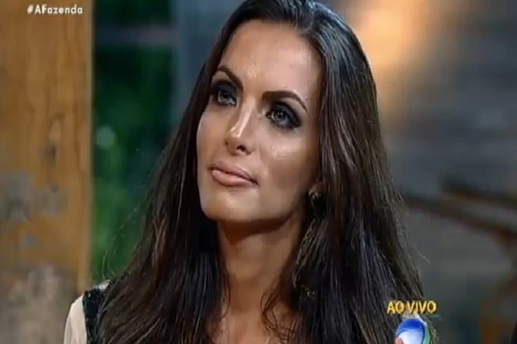 A Fazenda 8 - Carla Prata Reprodução/Rede Record