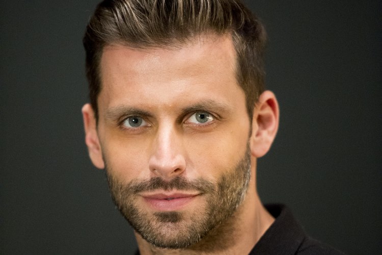 Henri Castelli vai pagar R$ 550 mil por desistir de papel