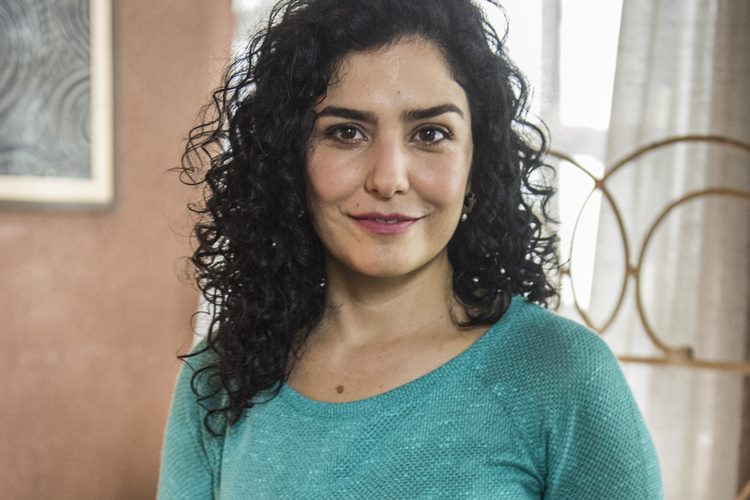 Letícia Sabatella vive a idealista Maria Loyola