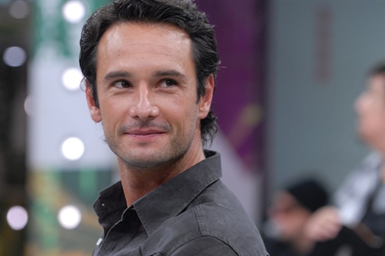 Rodrigo Santoro é convidado para participar de novela da Globo