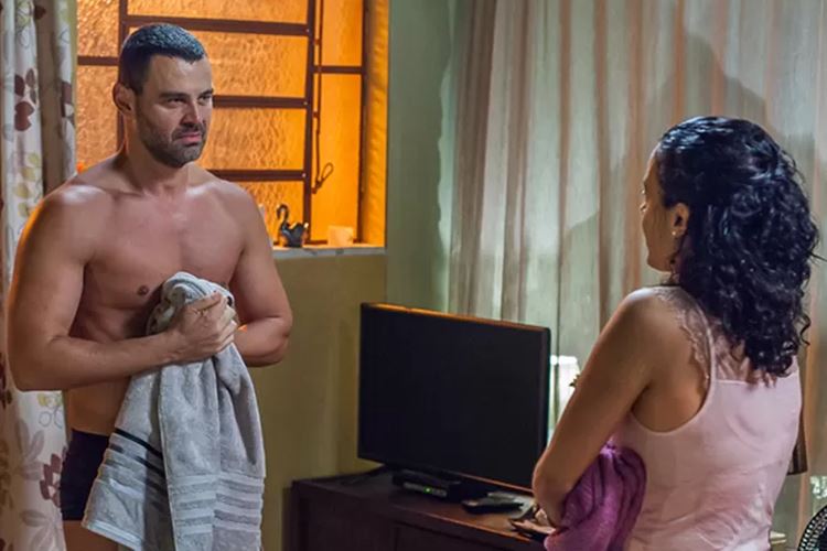 Domingas descobre identidade de homem misterioso