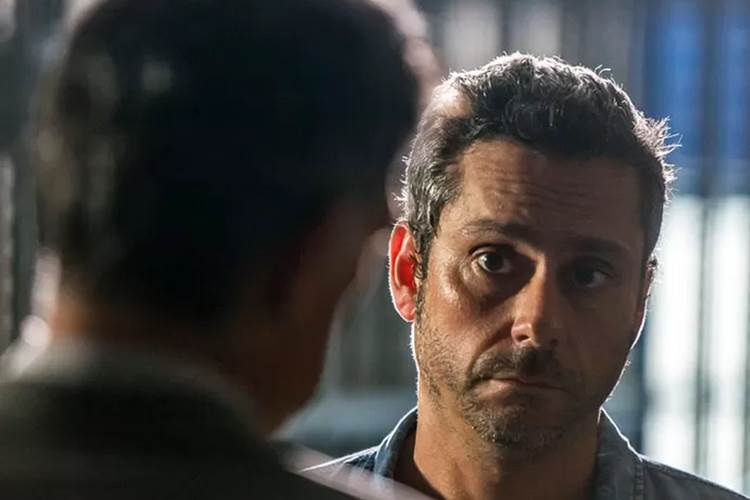 Romero é promovido na facção e garante herança de Tóia