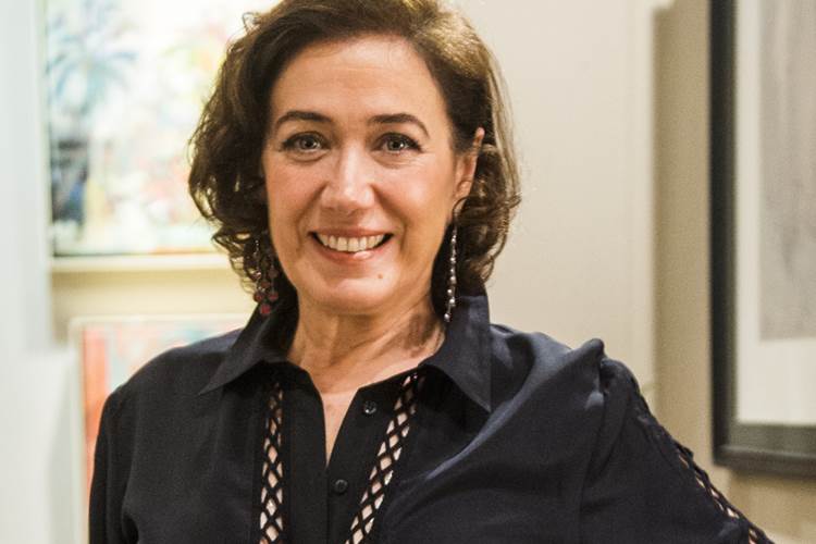 Lilia Cabral vira alvo de disputa por autores