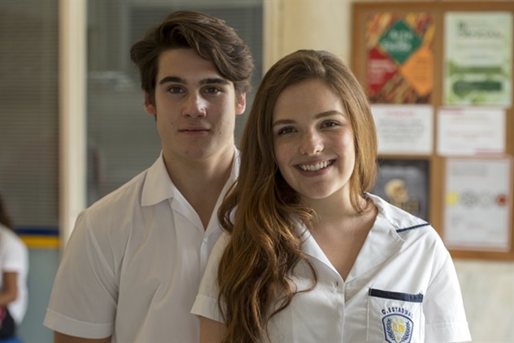 Rodrigo se envolve com Dani