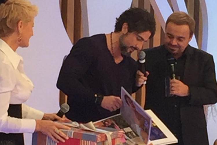 Xuxa e Gugu se reencontram em amigo secreto da Record