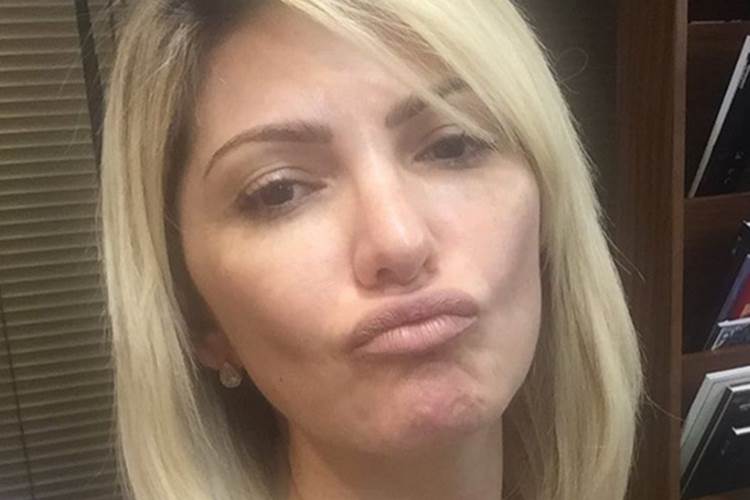 Antonia Fontenelle detona seguidora