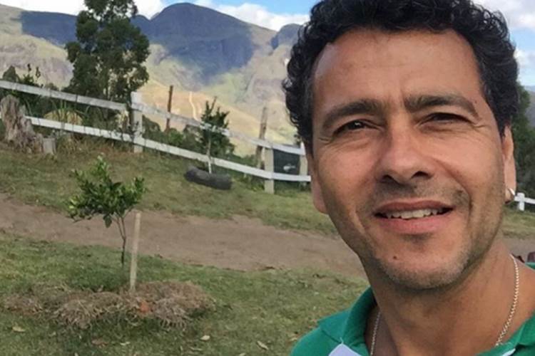 Marcos Palmeira se casa em segredo no interior da Bahia