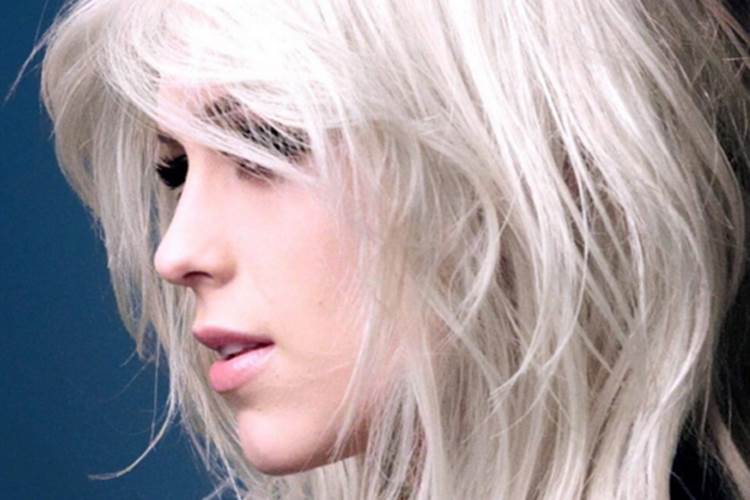 Sophia Abrahão muda o visual