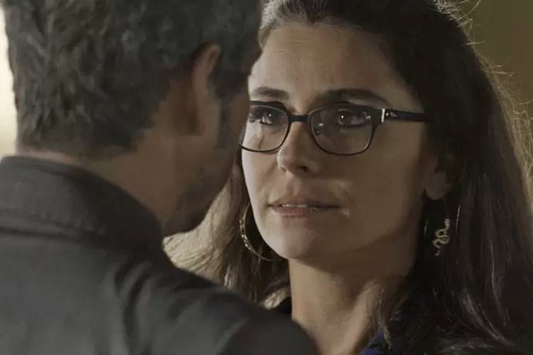 A Regra do Jogo - Romero e Atena assumem nova identidade TV Globo/Reprodução