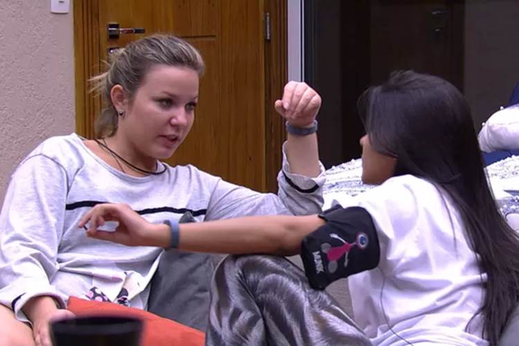 BBB16 - Cacau e Munik TV Globo/Reprodução/BBB