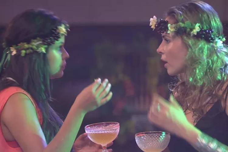 BBB16 - Munik e Ana Paula Reprodução/BBB/TV Globo