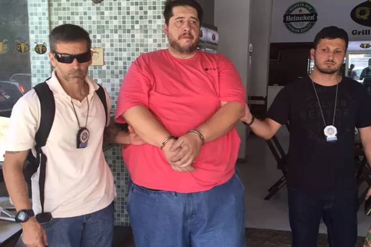 Irmão de Leandro Hassum é preso por aplicar golpes em camarote na Sapucaí