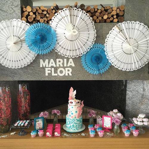 Festinha - Maria Flor Reprodução/Facebook/Deborah Secco