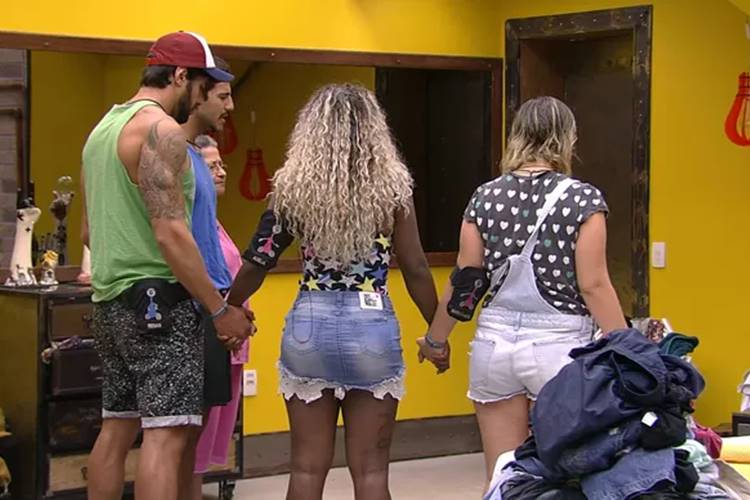 BBB15 - Brothers rezam Reprodução/BBB/TV Globo