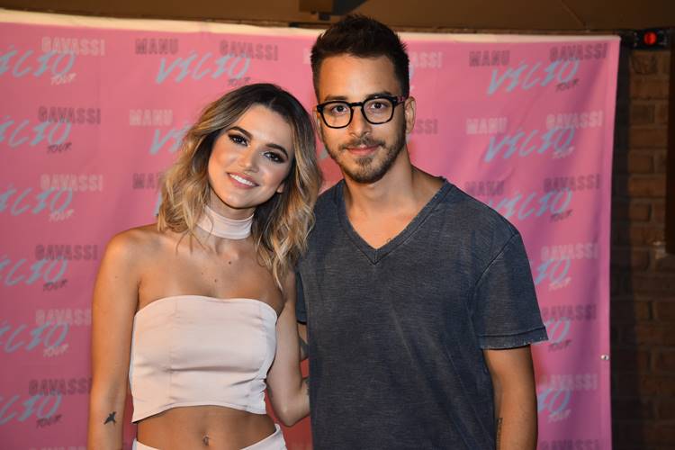 Famosos curtem show de Manu Gavassi em Sampa