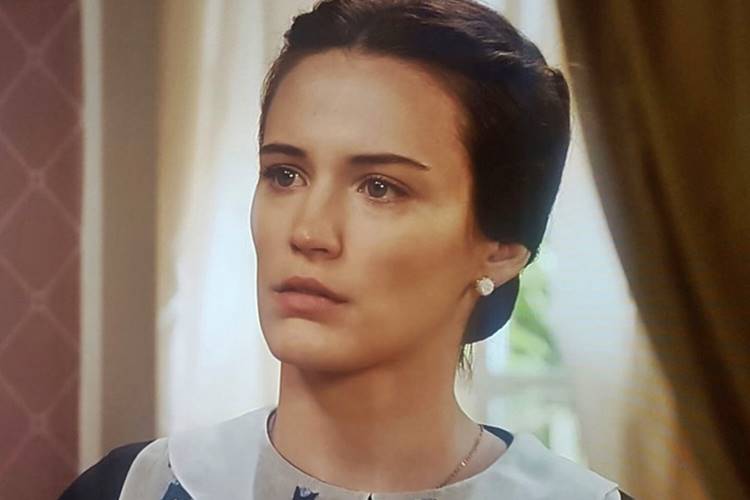 Maria faz descoberta sobre Sandra