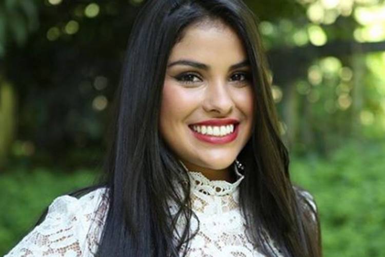 Campeã do BBB16, Munik comemora 1 milhão de seguidores no Instagram