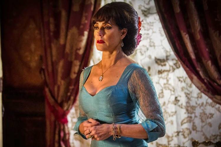 Iolanda se culpa pelo sumiço de Martim