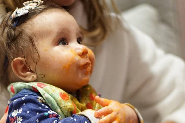 Deborah Secco mostra final de semana ao lado da família