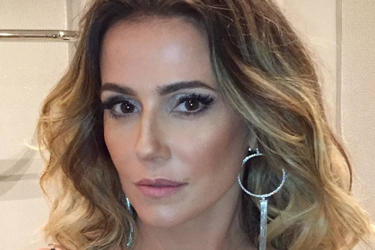 Deborah Secco Reprodução/Instagram