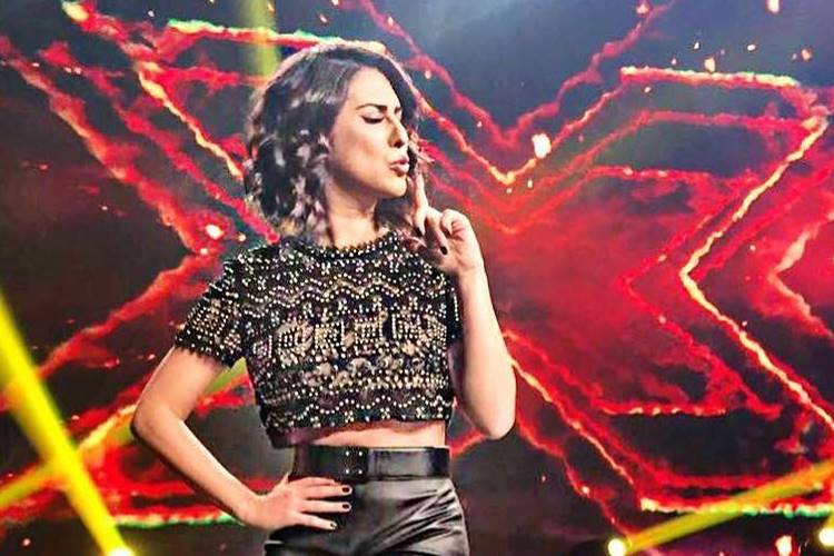 Fê Paes Leme posta foto no cenário de X Factor