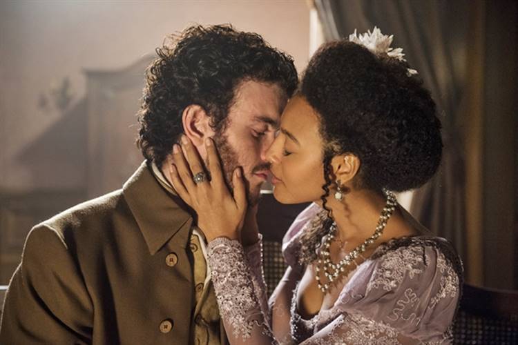 Liberdade Liberdade - Ventura e Bertoleza se beijam Globo/Estevam Avellar