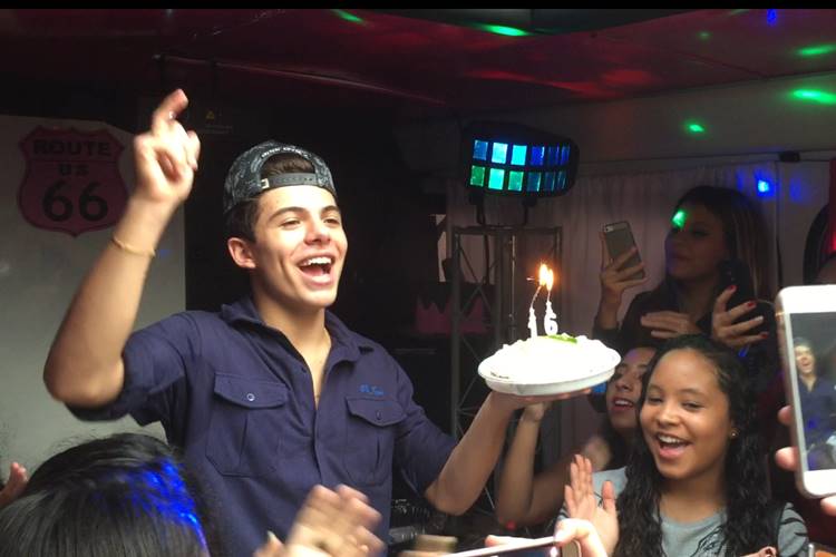 Thomaz Costa Divulgação